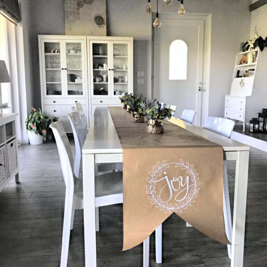 Il Sassoscritto Bed&Breakfast Montecalvo Versiggia Esterno foto